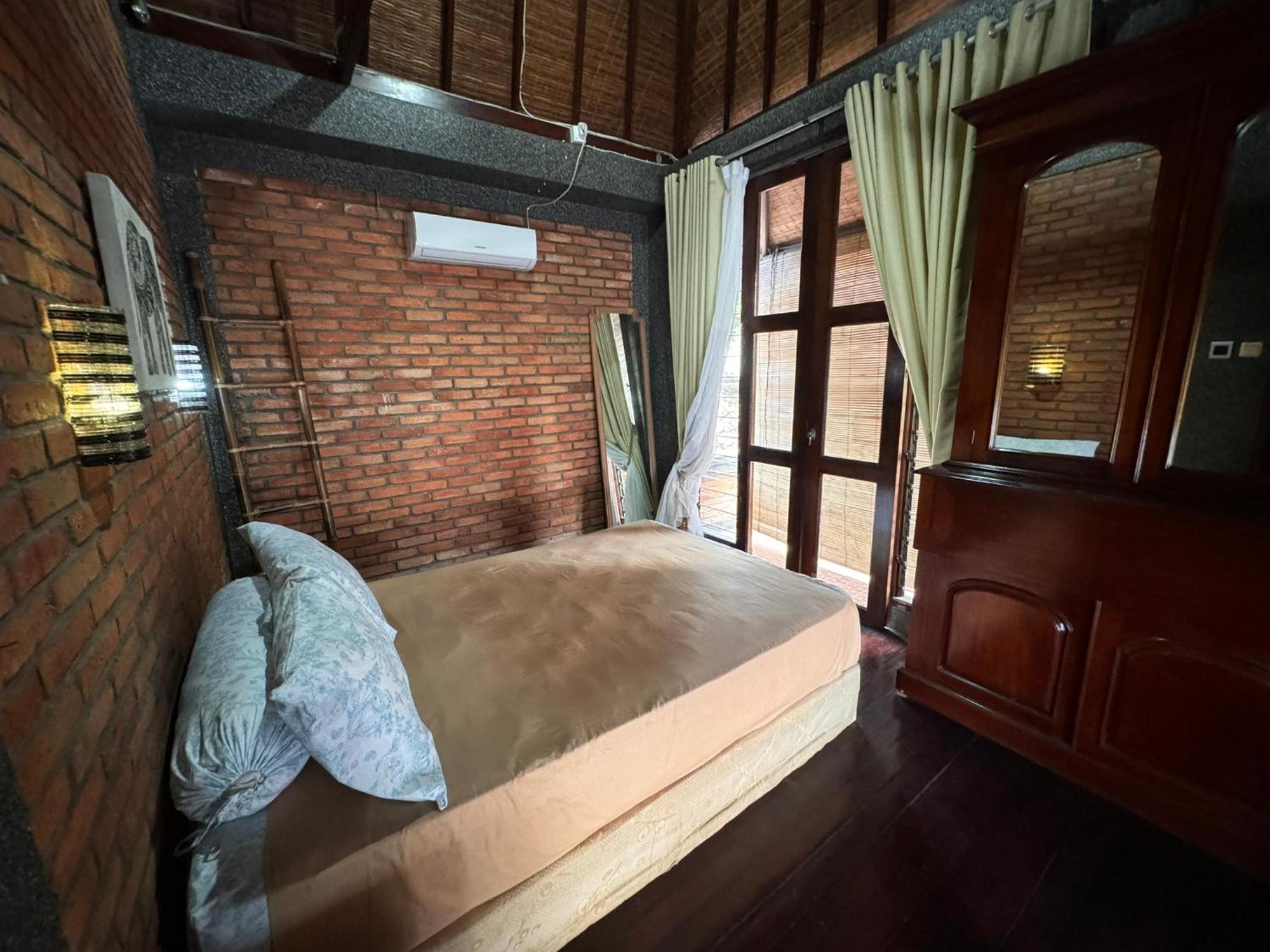 Giri Hill Homestay Nusa Dua  Eksteriør billede