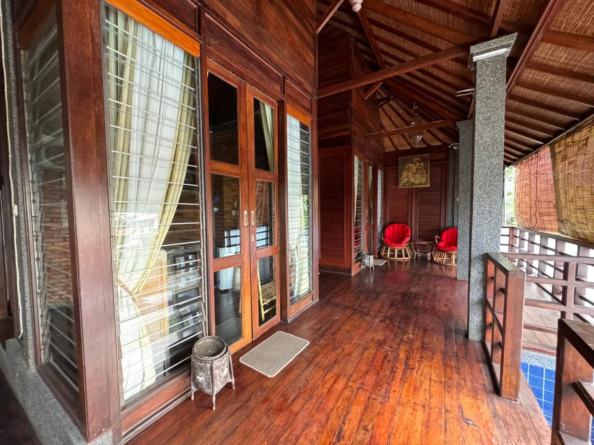 Giri Hill Homestay Nusa Dua  Eksteriør billede