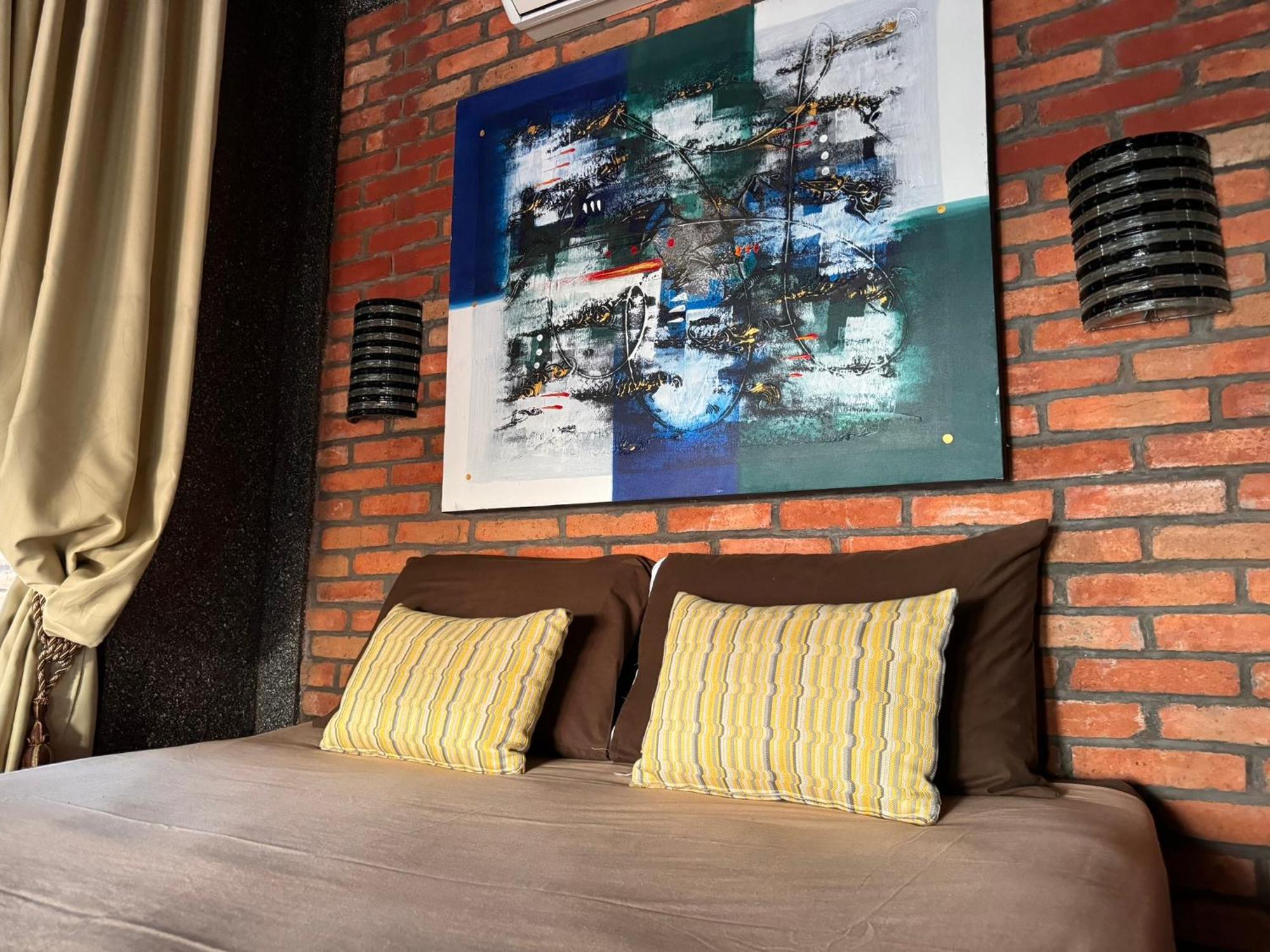 Giri Hill Homestay Nusa Dua  Eksteriør billede