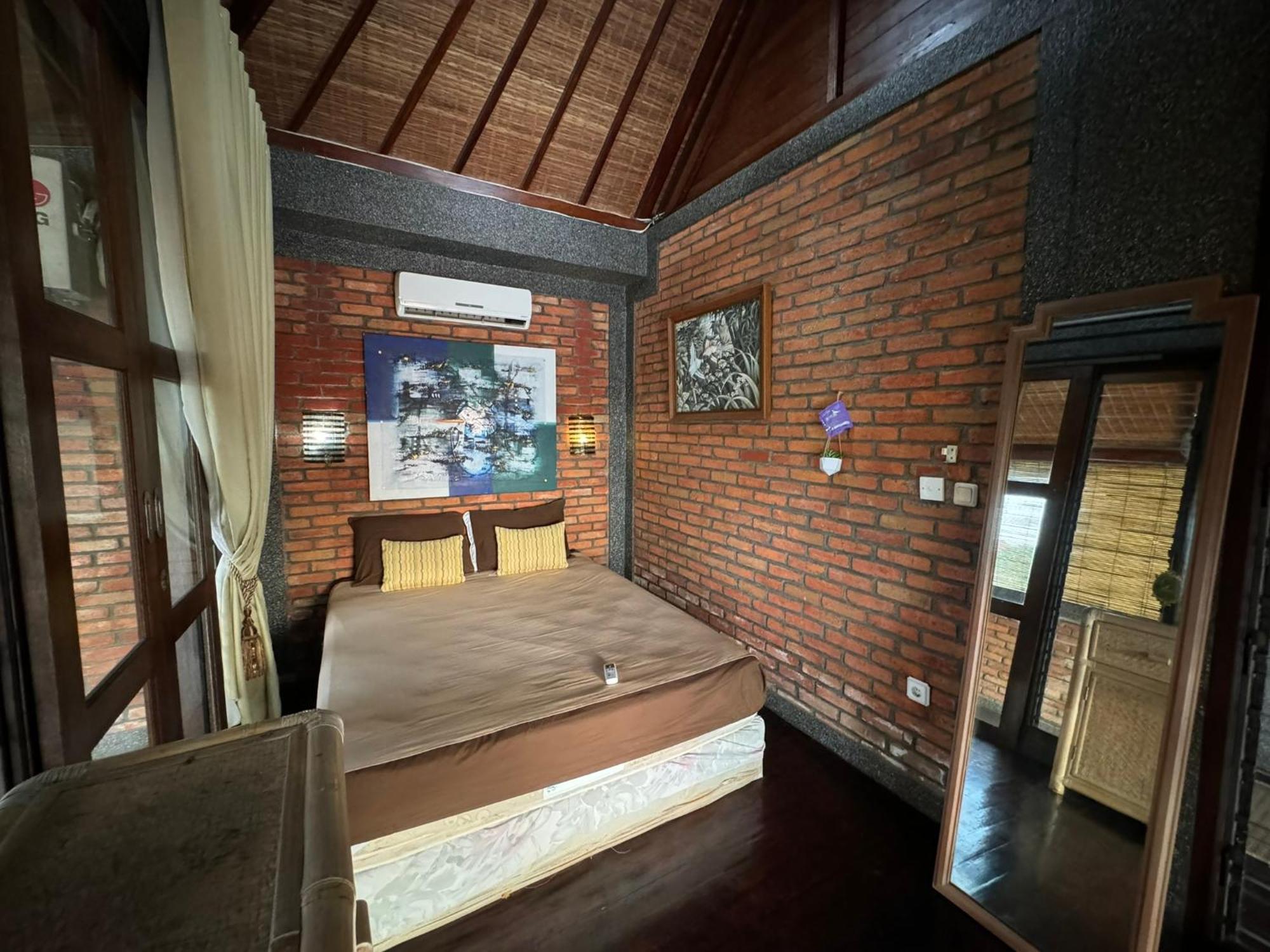 Giri Hill Homestay Nusa Dua  Eksteriør billede