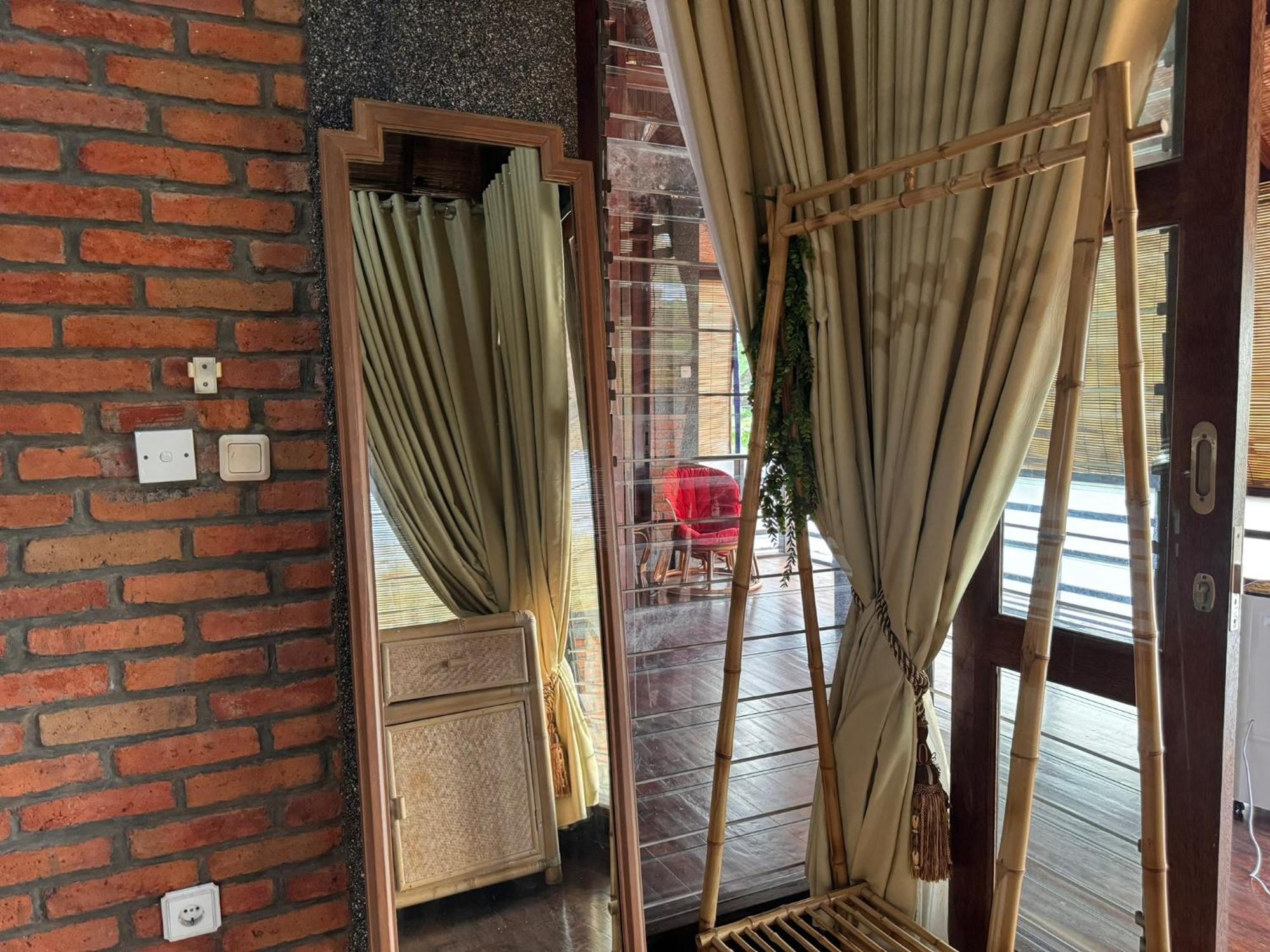 Giri Hill Homestay Nusa Dua  Eksteriør billede